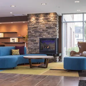 https://fairfield-inn-suites-pittsburgh-north-mccandless.hotels-in-pittsburgh.com